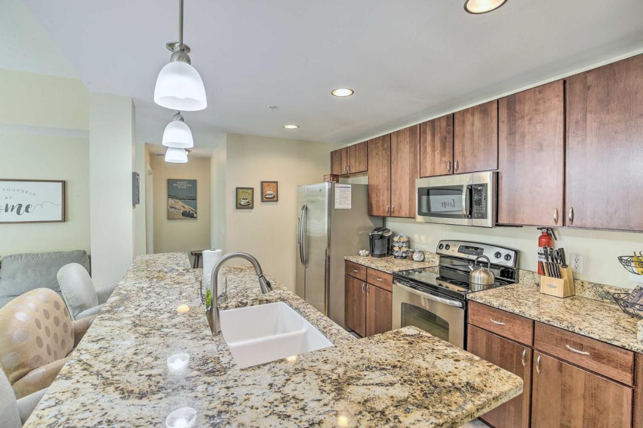 Grand Haven Condo With Patio Less Than 1 Mi To Downtown 外观 照片