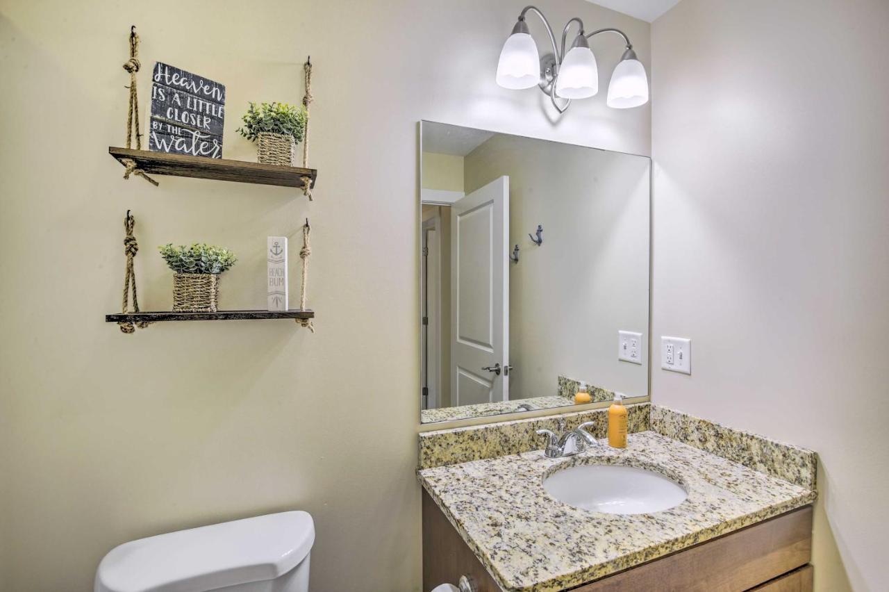 Grand Haven Condo With Patio Less Than 1 Mi To Downtown 外观 照片
